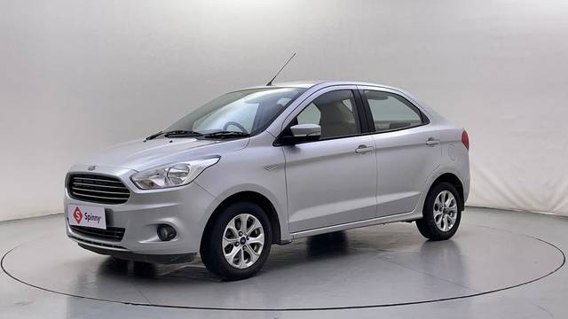 https://images10.gaadi.com/usedcar_image/4620989/original/cfba20e1c30856f11a80f102e99f479d.JPG?imwidth=6400