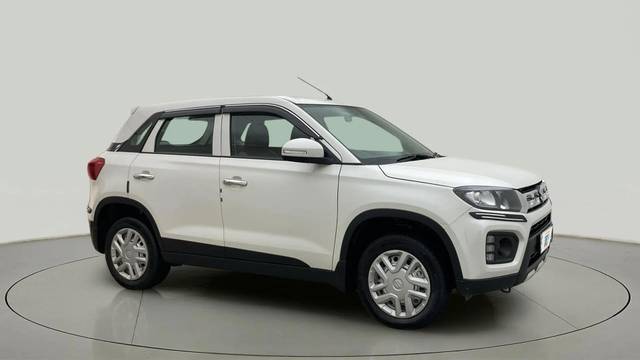 https://images10.gaadi.com/usedcar_image/4620998/original/1c8693ba790c14897830ef1c7a87e25b.jpg?imwidth=6400