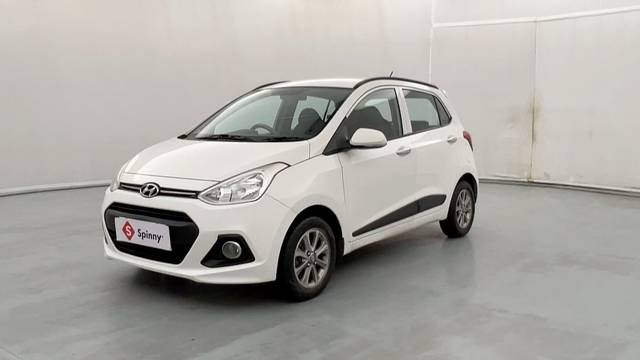 https://images10.gaadi.com/usedcar_image/4621043/original/ce3c9405c872a3eb3df880af4a00b2c8.JPG?imwidth=6400
