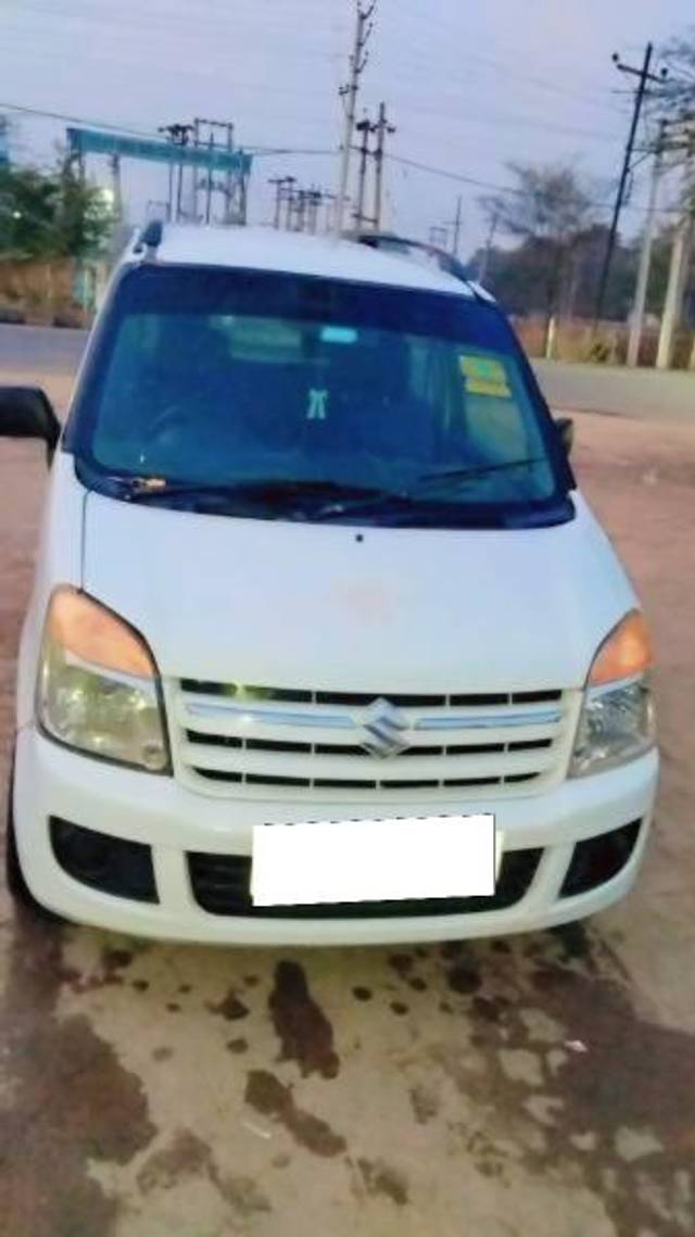 https://images10.gaadi.com/usedcar_image/4621067/original/processed_68e6aba6-4a9a-4d7f-b6f6-167b66542329.jpg?imwidth=6400