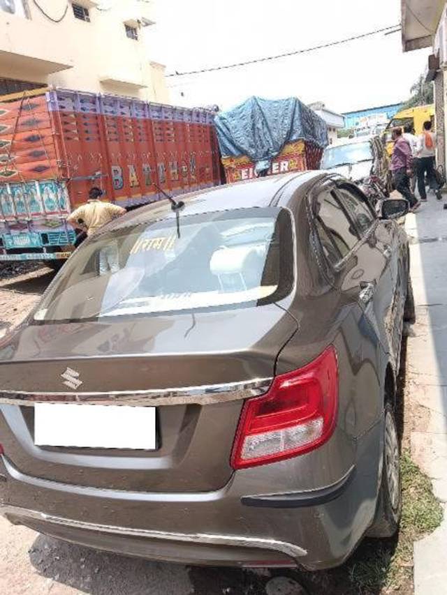 https://images10.gaadi.com/usedcar_image/4621102/original/processed_9ff6c5b5-8396-4017-b379-7b37d258af02.jpg?imwidth=6401