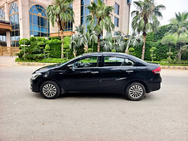 https://images10.gaadi.com/usedcar_image/4621103/original/2b5f550136da1718470a827bacb5f2c7.jpg?imwidth=6401