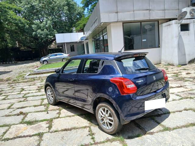 https://images10.gaadi.com/usedcar_image/4621106/original/processed_447e804e-d406-4679-9c90-091b23585b5f.jpg?imwidth=6402