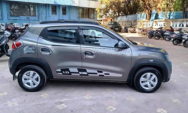 https://images10.gaadi.com/usedcar_image/4621135/original/92d57aef0c851a9e8c0bfd8f9c3f0aa1.jpeg?imwidth=6401
