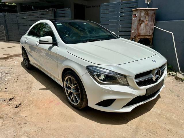 https://images10.gaadi.com/usedcar_image/4621141/original/processed_766556eb8701e96354332865001cc4e0.jpg?imwidth=6400