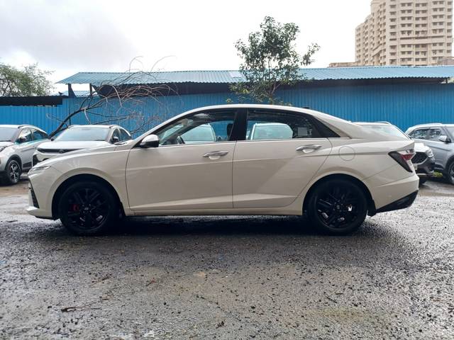 https://images10.gaadi.com/usedcar_image/4621153/original/6e70a5061def89371de971e406b05929.jpeg?imwidth=6402