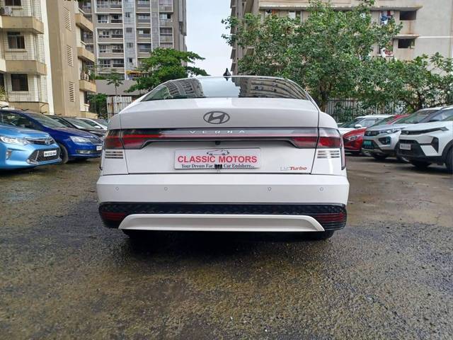 https://images10.gaadi.com/usedcar_image/4621153/original/processed_95104bb6dc2a0d5db267ac37ff97eee2.jpeg?imwidth=6401