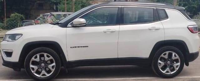 https://images10.gaadi.com/usedcar_image/4621234/original/processed_1ec2115c5eb70e24f2ee82e229e69b2a.jpg?imwidth=6402