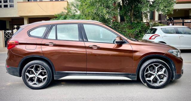 https://images10.gaadi.com/usedcar_image/4621239/original/processed_4de14adb808d5d3a36af23404aa4e44a.jpg?imwidth=6401