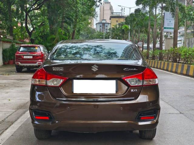 https://images10.gaadi.com/usedcar_image/4621258/original/processed_97329548150a7b4337a7b8e415620a56.jpg?imwidth=6402