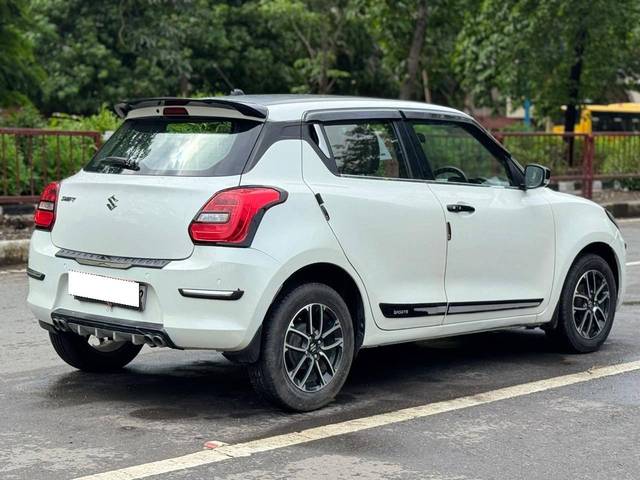 https://images10.gaadi.com/usedcar_image/4621268/original/processed_24c52e5fec732f8b0b9a004e841afe87.jpg?imwidth=6401