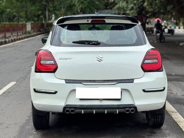 https://images10.gaadi.com/usedcar_image/4621268/original/processed_cd878cd9cc889d89dc3fefec4b9122ff.jpg?imwidth=6402