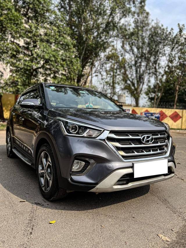 https://images10.gaadi.com/usedcar_image/4621278/original/processed_7ff5ff43e6787900e00ceb6c66f268e8.jpg?imwidth=6400