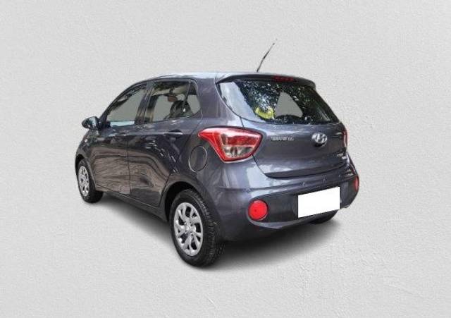 https://images10.gaadi.com/usedcar_image/4621284/original/processed_8d72e51459f1f2b48ea9db27349af073.jpg?imwidth=6401
