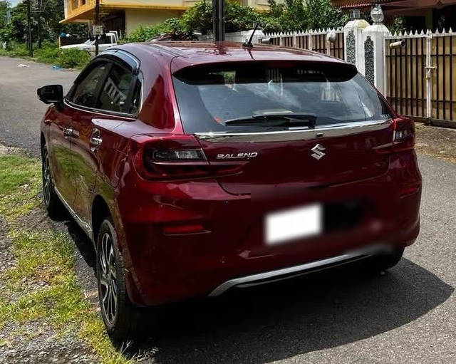 https://images10.gaadi.com/usedcar_image/4621290/original/fee9e8cd-dfb5-4e05-81a4-0ee641ee461e.png?imwidth=6401