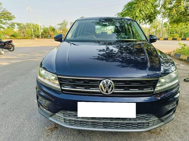 https://images10.gaadi.com/usedcar_image/4621306/original/processed_51976187a8136b74f169d2de458c64e1.jpg?imwidth=6400