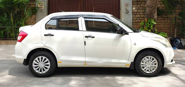 https://images10.gaadi.com/usedcar_image/4621309/original/processed_3cbe9f42075514f99dd290e3655b871c.jpg?imwidth=6401