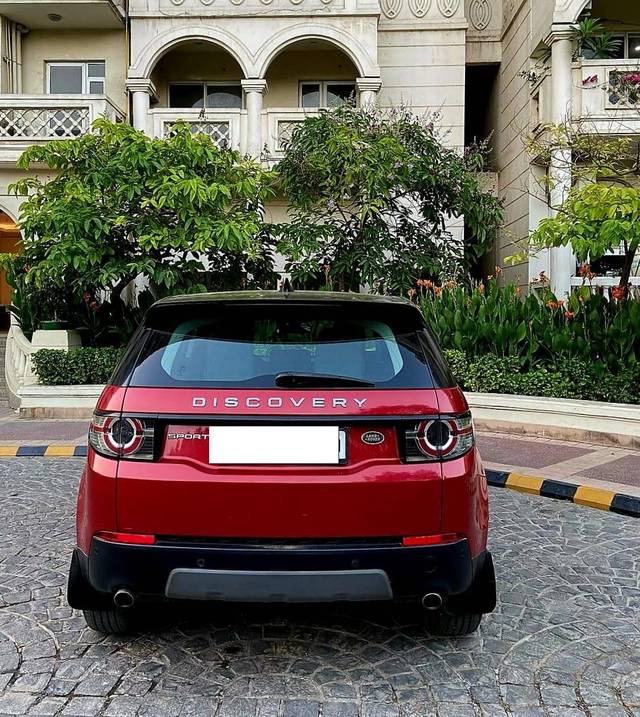 https://images10.gaadi.com/usedcar_image/4621312/original/processed_9044fa9aaa7f24a33a4814940c44bcdc.jpg?imwidth=6402