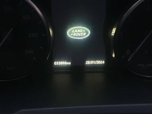 https://images10.gaadi.com/usedcar_image/4621332/original/428773f687474759cd0544c5bc113eb5.jpg?imwidth=6402