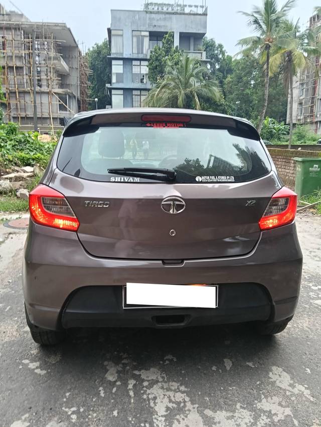 https://images10.gaadi.com/usedcar_image/4621346/original/processed_7c65c95a09efa915a4391be2f523c6e9.jpg?imwidth=6402