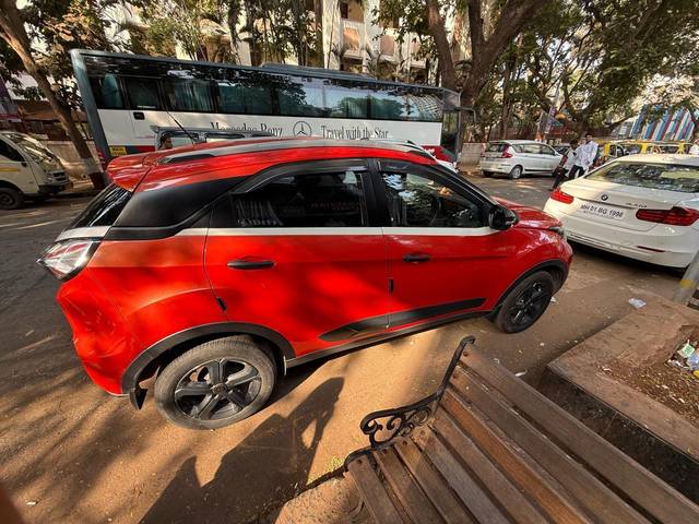 https://images10.gaadi.com/usedcar_image/4621359/original/processed_2477badc704ad4803a660ac0bf44f401.jpeg?imwidth=6402