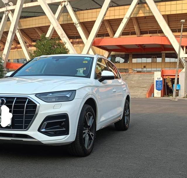 https://images10.gaadi.com/usedcar_image/4621372/original/processed_1cfcc2d3e1f37f78602dd4e6e55d7a46.jpg?imwidth=6402