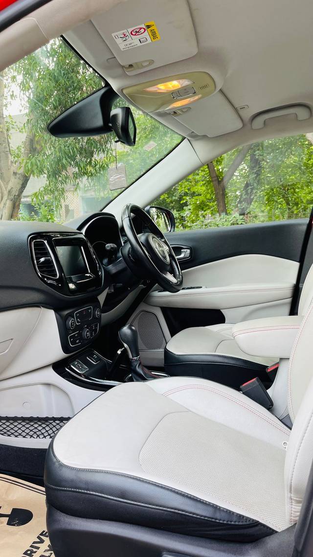 https://images10.gaadi.com/usedcar_image/4621386/original/d429521d664c81a46b34455099846b49.jpg?imwidth=6402