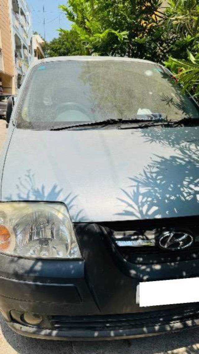 https://images10.gaadi.com/usedcar_image/4621390/original/processed_b6d9981c-1239-4a83-b4c6-943b2dd978c8.jpeg?imwidth=6402