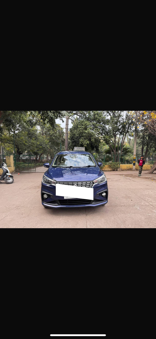 https://images10.gaadi.com/usedcar_image/4621403/original/processed_872c24f8-9940-456d-a87d-996e93468113.png?imwidth=6401