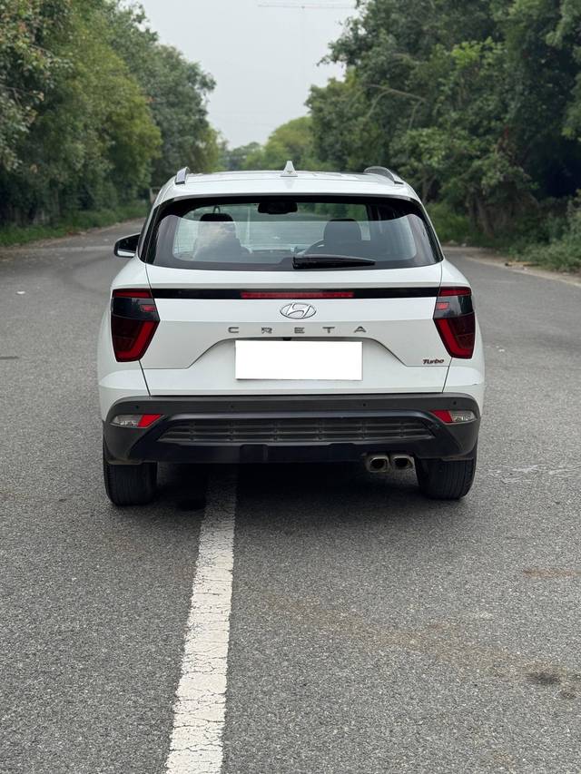 https://images10.gaadi.com/usedcar_image/4621415/original/processed_ef3e29340c9262cb49ae6f9c2d622dac.jpg?imwidth=6402