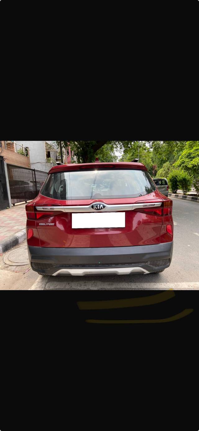 https://images10.gaadi.com/usedcar_image/4621416/original/processed_b14597e8-686d-4623-9832-608c1c0ed4fd.jpg?imwidth=6401