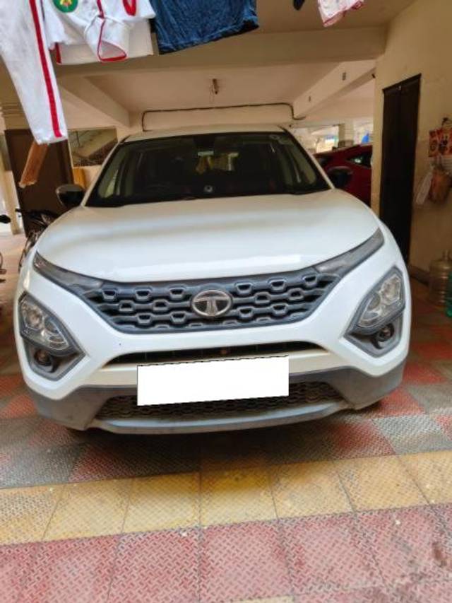 https://images10.gaadi.com/usedcar_image/4621422/original/processed_027bd8f1-506f-48a5-9e26-5047d966f850.jpg?imwidth=6400