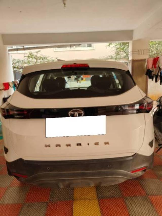 https://images10.gaadi.com/usedcar_image/4621422/original/processed_088d45c1-16bd-4060-a887-fd9f5d9f4500.jpg?imwidth=6401