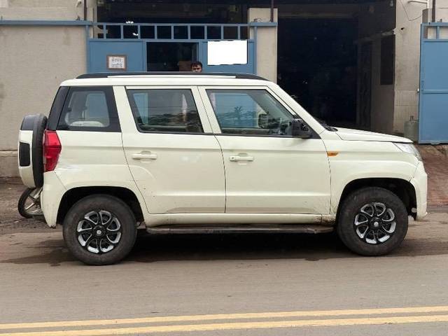 https://images10.gaadi.com/usedcar_image/4621446/original/processed_processed_79026bf1-0205-44f4-8299-af4dde9a1a50.jpeg?imwidth=6402