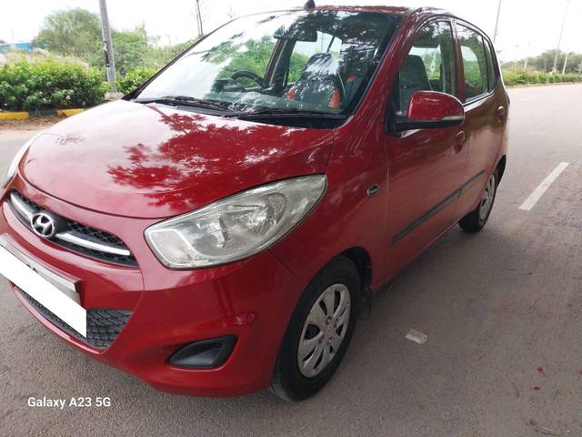https://images10.gaadi.com/usedcar_image/4621454/original/processed_dbeafd996274fac03405fb65651feba8.jpg?imwidth=6400
