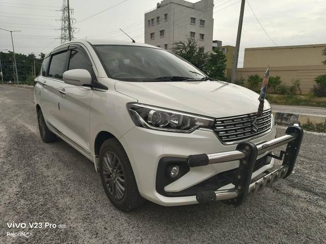 https://images10.gaadi.com/usedcar_image/4621470/original/processed_5fc24f1b66ef5667aa8a428110c46262.jpg?imwidth=6400