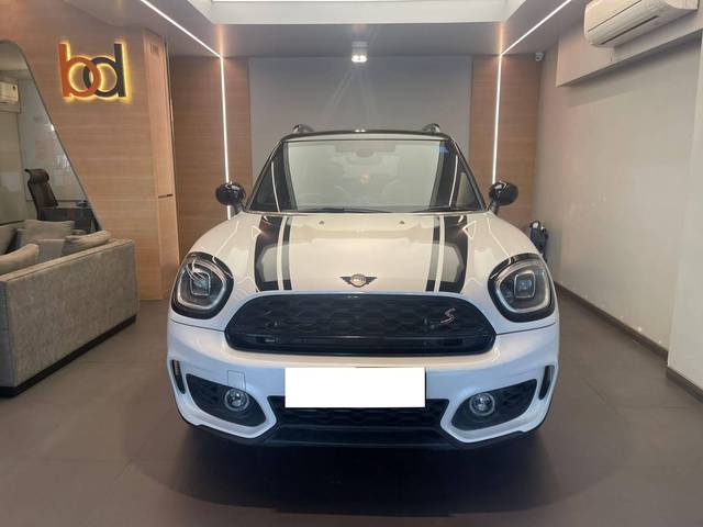 https://images10.gaadi.com/usedcar_image/4621477/original/processed_4cdec4305c8aeb875d4665cf19148238.jpeg?imwidth=6400