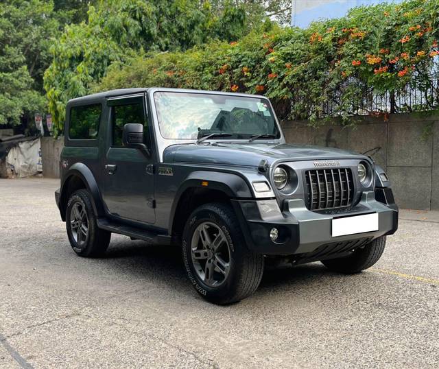 https://images10.gaadi.com/usedcar_image/4621490/original/processed_76f554d5534caca782573ed7e3c53ad9.jpg?imwidth=6400