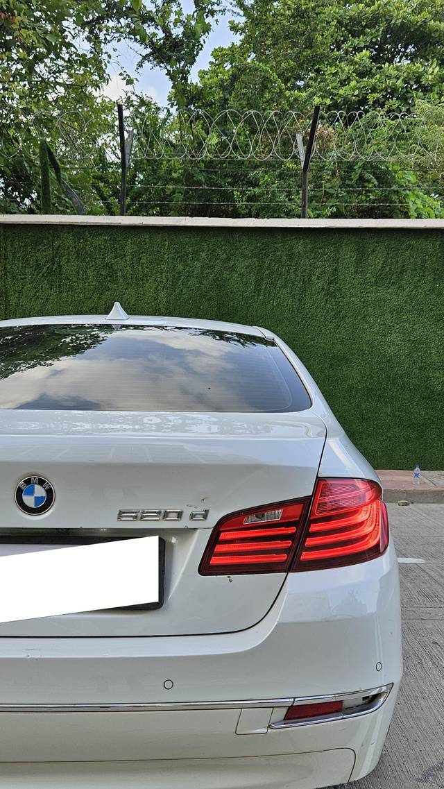 https://images10.gaadi.com/usedcar_image/4621521/original/processed_19a35904972b4cf8bec032a978df109a.jpeg?imwidth=6401
