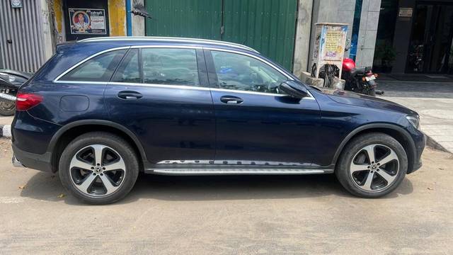 https://images10.gaadi.com/usedcar_image/4621527/original/processed_cf149fb3d3b4c1faa8716630911044d8.jpg?imwidth=6401