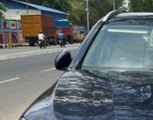 https://images10.gaadi.com/usedcar_image/4621527/original/processed_f5430e0f3d749244a80b16fe470fa68f.jpg?imwidth=6402