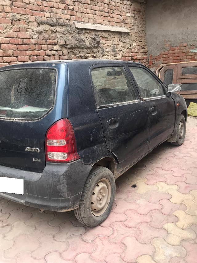 https://images10.gaadi.com/usedcar_image/4621564/original/processed_daa30368-c29a-4234-ae3d-b7907c316897.jpg?imwidth=6402