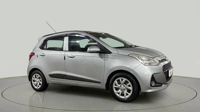 https://images10.gaadi.com/usedcar_image/4621616/original/971f3c2dec48ce31305268b217531e6b.jpg?imwidth=6400