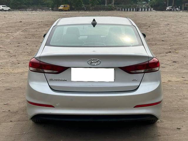 https://images10.gaadi.com/usedcar_image/4621636/original/processed_593e9f3e48efdfea383e9089e32fadfc.jpg?imwidth=6401