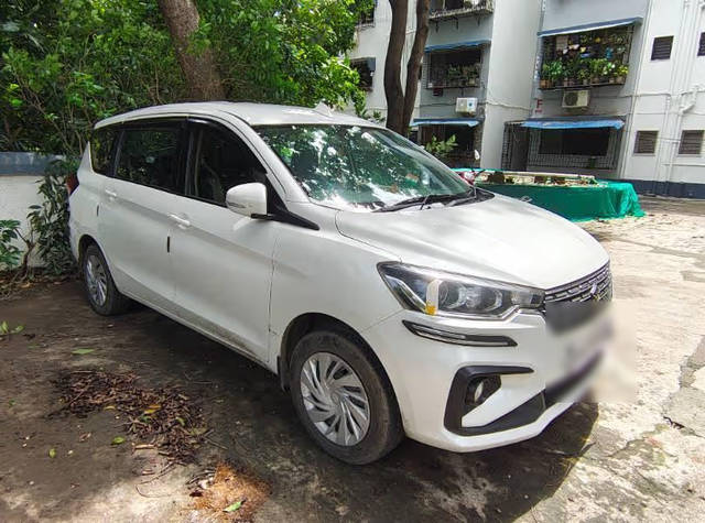 https://images10.gaadi.com/usedcar_image/4621738/original/173af56c-f3e8-40c2-b813-8debcf3dd779.png?imwidth=6400