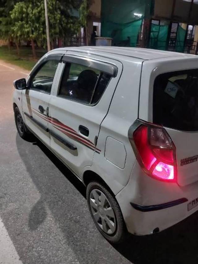 https://images10.gaadi.com/usedcar_image/4621749/original/processed_1946dac7-b4ce-49e1-98af-c9dceba25eb4.jpg?imwidth=6402