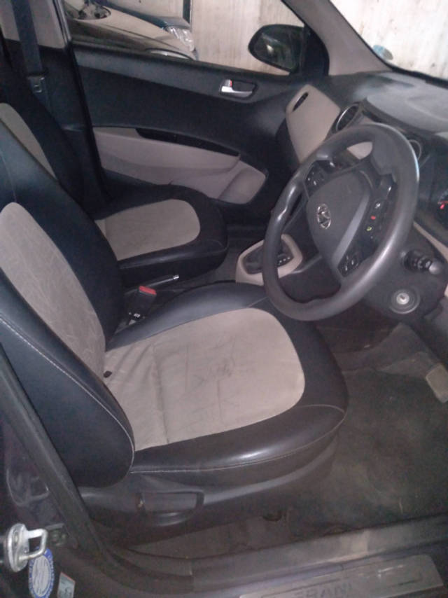 https://images10.gaadi.com/usedcar_image/4621778/original/2904a0d1570c07fbd34b12ac55091e53.png?imwidth=6402