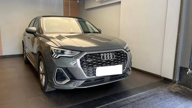 https://images10.gaadi.com/usedcar_image/4621782/original/processed_cd7ec3ac4f7fd7320b702342a2ecf842.jpeg?imwidth=6401