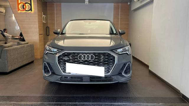 https://images10.gaadi.com/usedcar_image/4621782/original/processed_f0a654493e425a0cd83b156a2b43f14f.jpeg?imwidth=6400