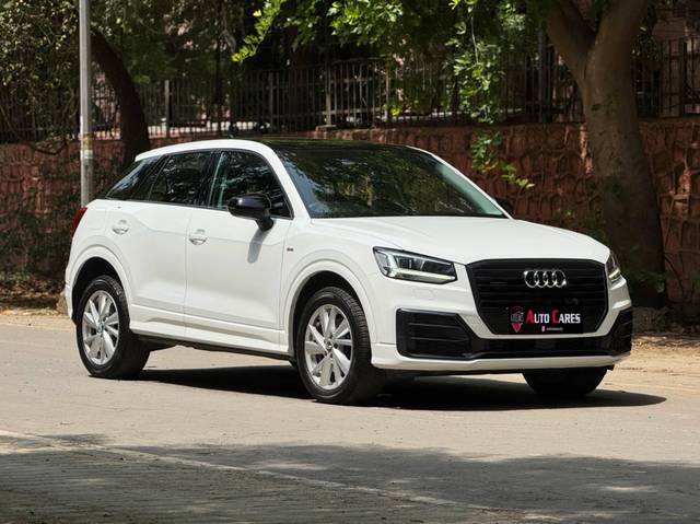 https://images10.gaadi.com/usedcar_image/4621798/original/processed_ba0aca83dffd1660fb50ca0e54bdf298.jpg?imwidth=6400